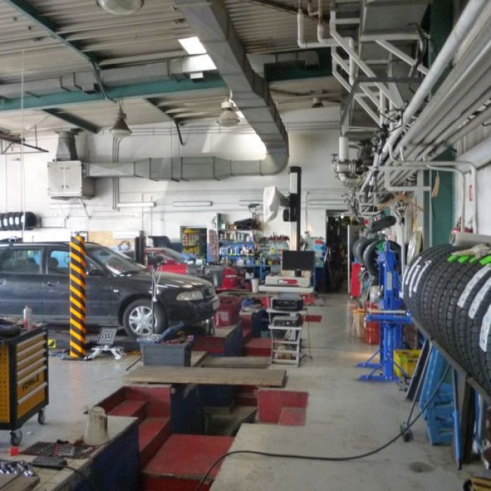 Auto-Box Gliwice Klimabox - warsztat samochodowy, wymiana opon