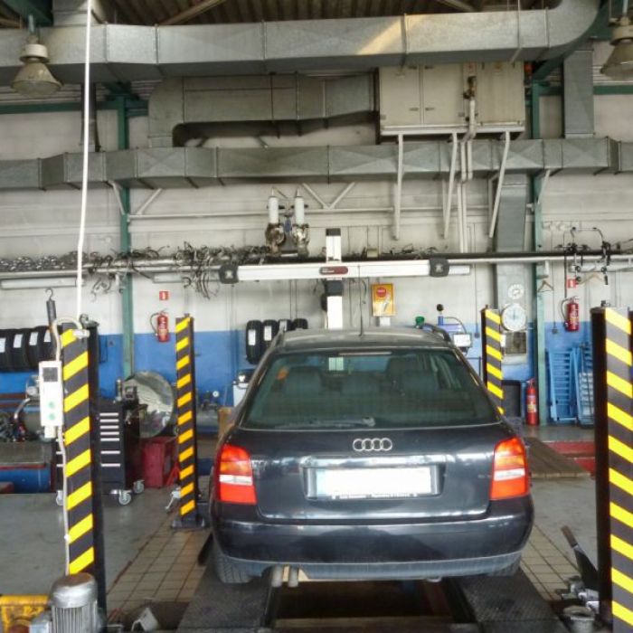 Auto-Box Gliwice Klimabox - warsztat samochodowy, układ wydechowy